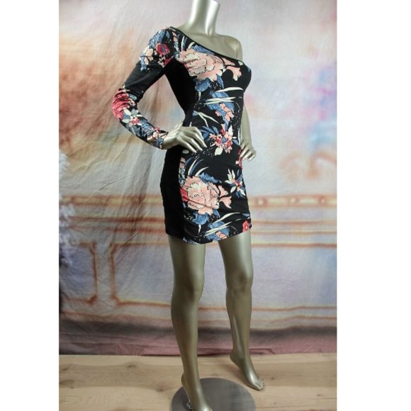 NWT MINKPINK Far East Black Floral One Shoulder Mini Dress M - Picture 4 of 6